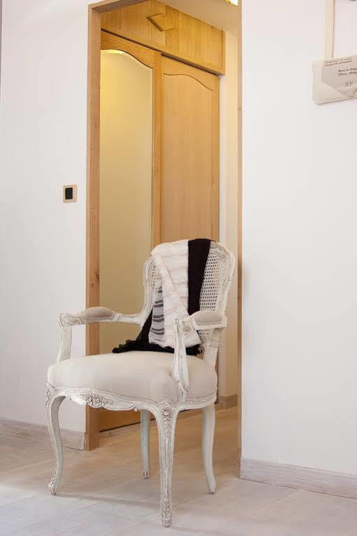 Les Portes-en-Re Chambre D'Hotes Hote Des Portes Ile De Re מראה חיצוני תמונה